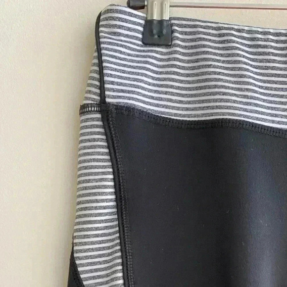 90 Degree by Reflex Black & White Striped Cropped Leggings with Neon Orange Band - Picture 2 of 13